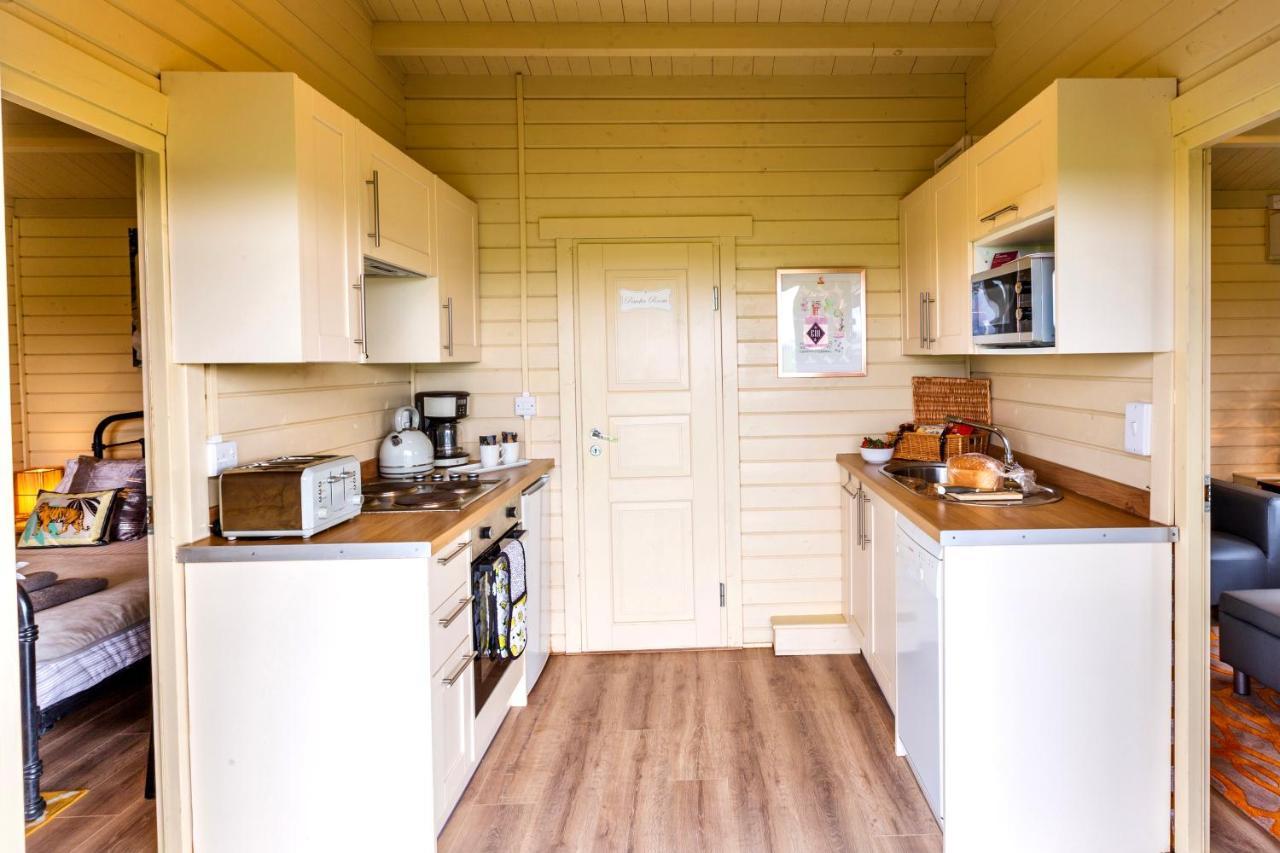The Retreat Log Cabin Sudbury  Exteriér fotografie